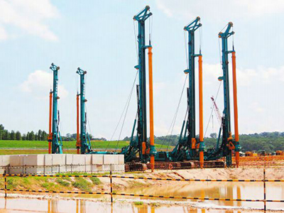 Machine Group Construction for Rock Cutting Pile of T201 Project in Singapore in 2014